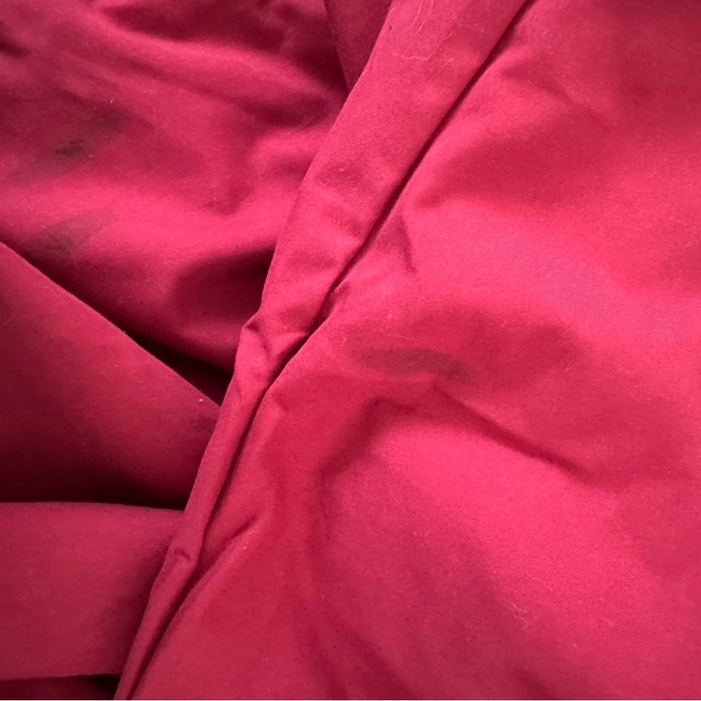 Pro Player Red V-Neck Sweater - Picture 7 of 9